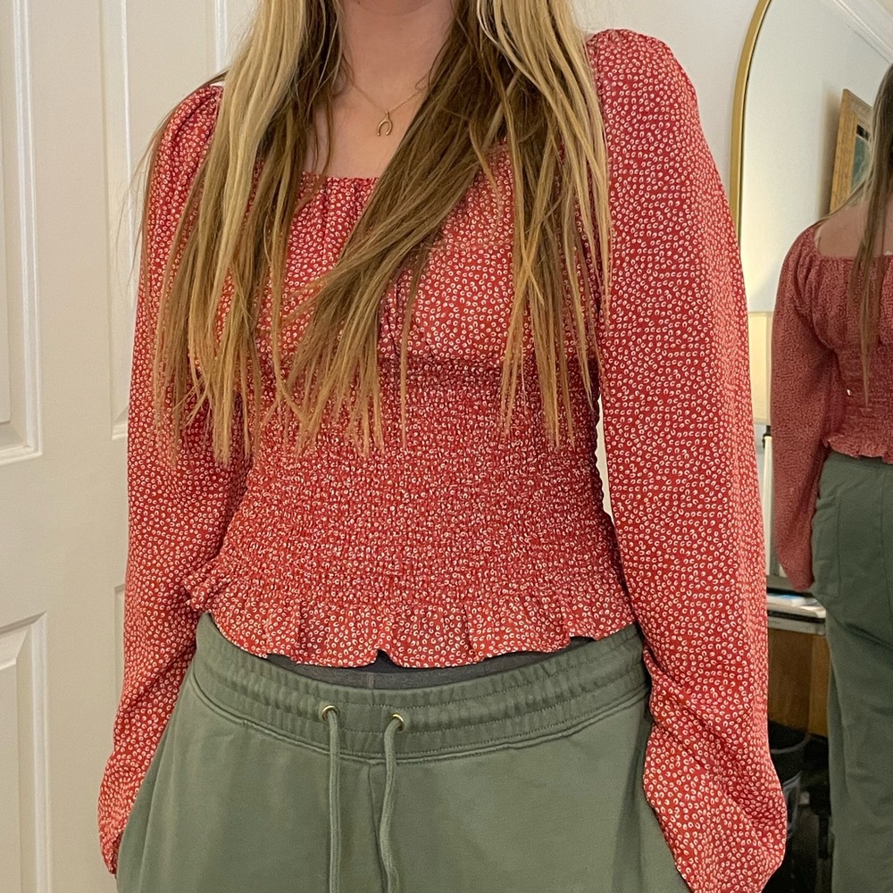 Long sleeve float blouse